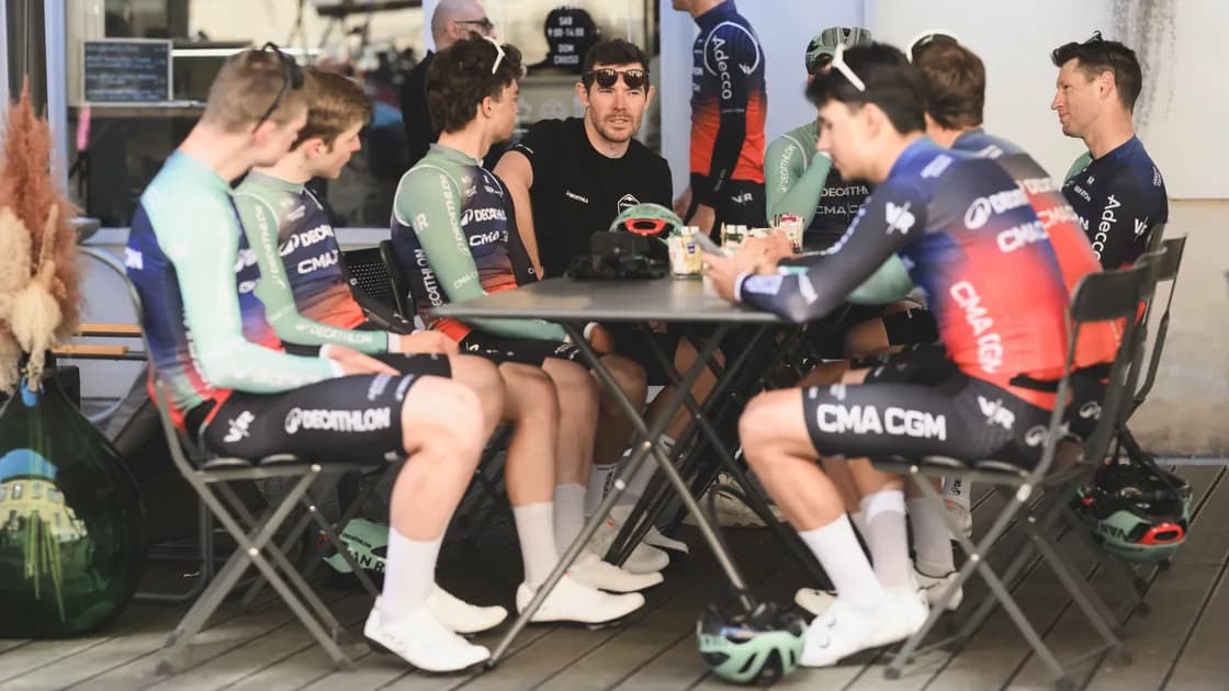 Pourquoi les cyclistes pro ne courent-ils pas tout le temps ?