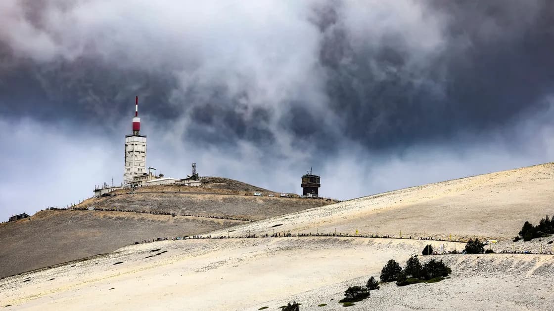 Le Tour de France renoue avec ses légendes