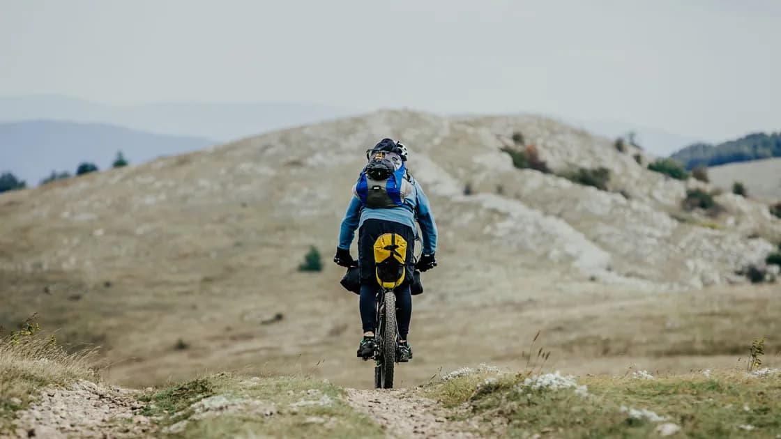 Micro-aventure : des idées vélo pour s’évader sur mesure !
