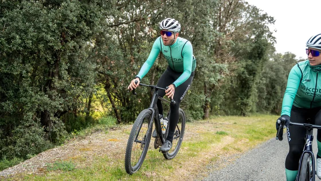 Ce que tu dois savoir avant d'acheter ton premier vélo gravel
