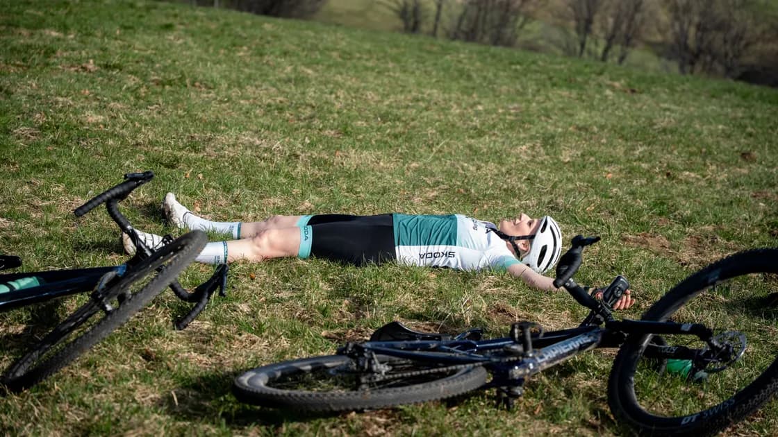 L’importance du repos en cyclisme : le bloc d’entraînement que tu oublies trop souvent