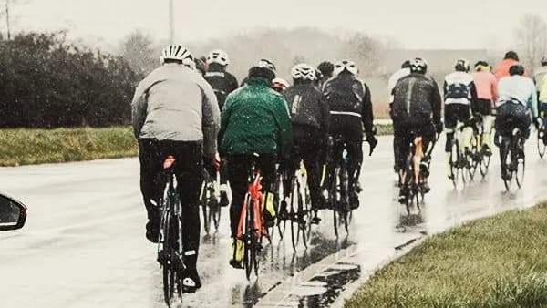 8 conseils pour faire du vélo sous la pluie