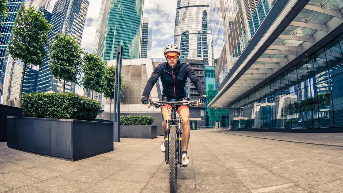 10 astuces imparables pour devenir le pire cycliste possible