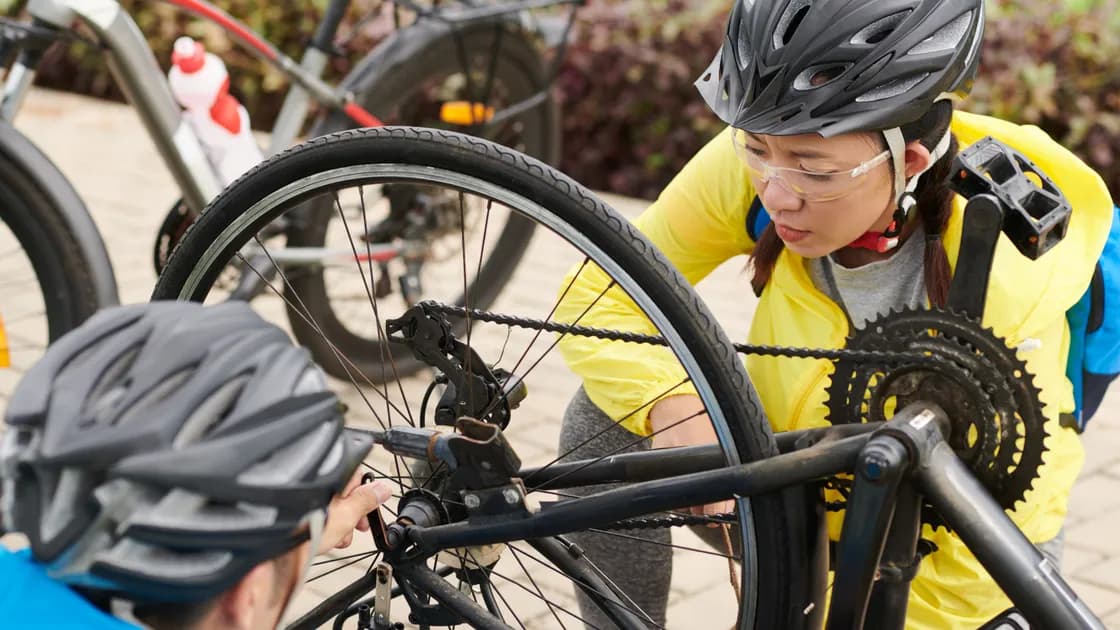 8 astuces vélo qui pourraient bien te sauver la mise